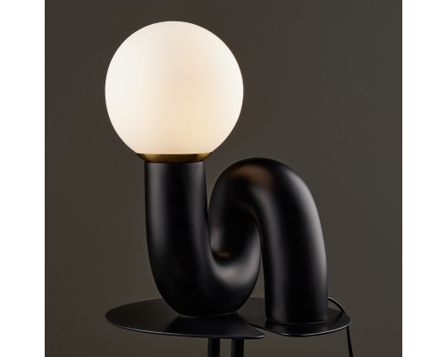 Настольный светильник Freya FR5283TL-01R