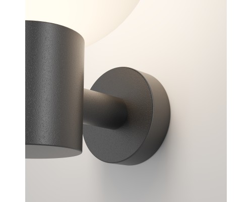 Настенный светильник (бра) Outdoor O598WL-01B