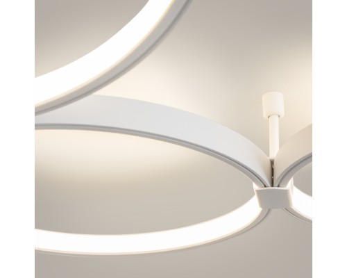 Потолочный светильник Maytoni MOD448CL-L40WK