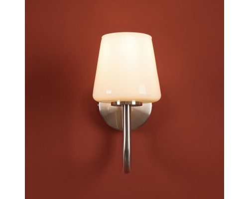 Настенный светильник (бра) Freya FR2039WL-01N