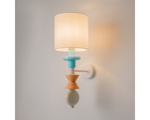 Настенный светильник (бра) Maytoni MOD298WL-01W