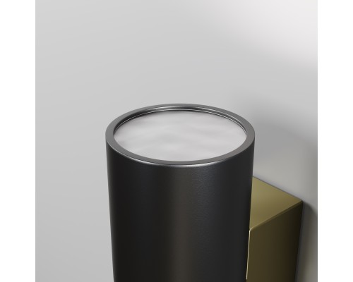 Настенный светильник (бра) Outdoor O582WL-02B