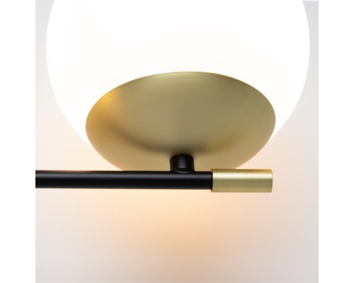 Настенный светильник (бра) Maytoni MOD050WL-02G