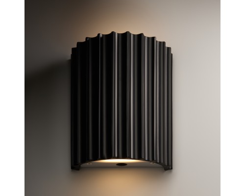 Настенный светильник (бра) Freya FR5437WL-L7B