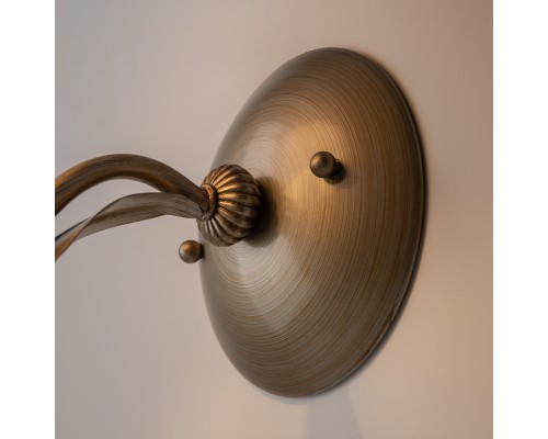 Настенный светильник (бра) Maytoni H311-01-G