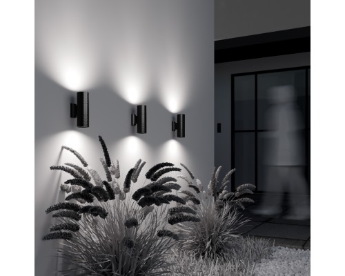 Настенный светильник (бра) Outdoor O583WL-02B