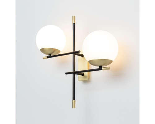 Настенный светильник (бра) Maytoni MOD048WL-02G