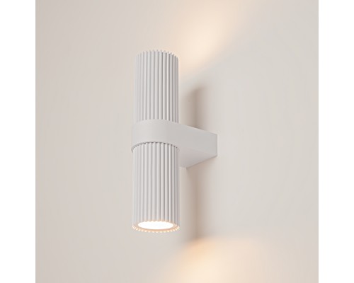 Настенный светильник (бра) Maytoni MOD326WL-02W