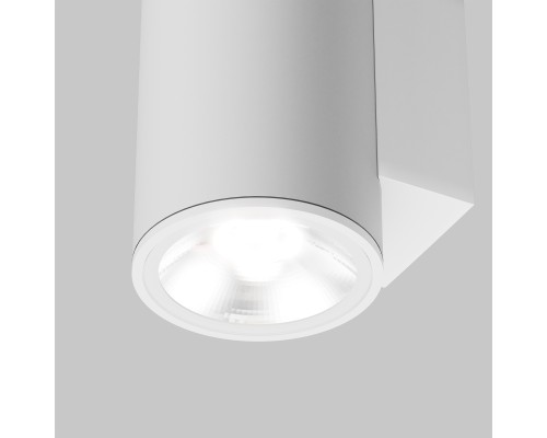 Настенный светильник (бра) Outdoor O303WL-L10W3K