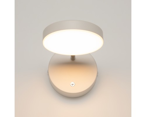 Настенный светильник (бра) Maytoni MOD070WL-L8W3K