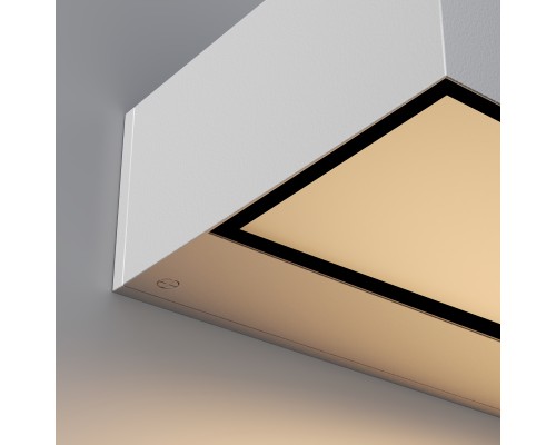 Настенный светильник (бра) Outdoor O428WL-L10W3K