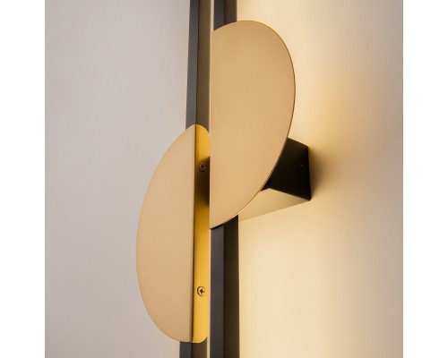 Настенный светильник (бра) Maytoni MOD179WL-L22BS4K1