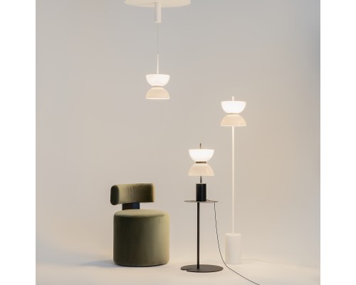 Настольный светильник Maytoni MOD178TL-L11B3K