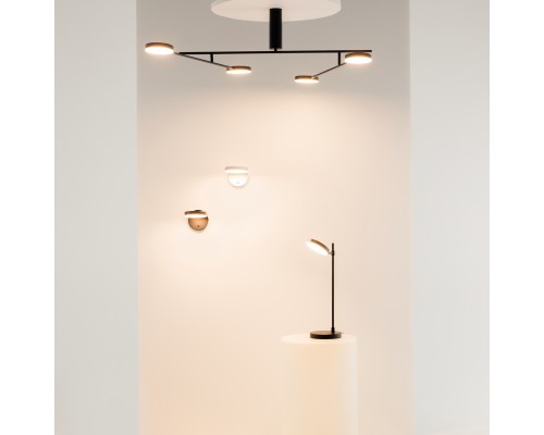 Настольный светильник Maytoni MOD070TL-L8B3K