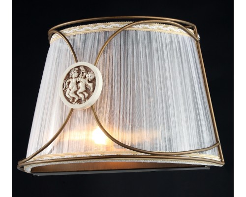 Настенный светильник (бра) Maytoni ARM365-01-R