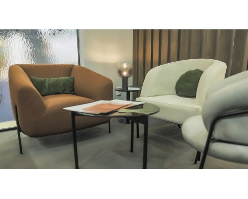 Настольный светильник Maytoni MOD414TL-01B