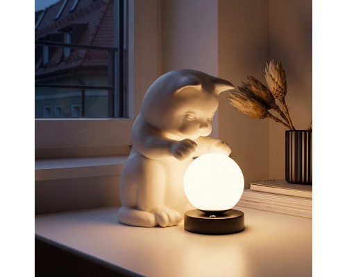 Настольный светильник Freya FR5607TL-01W