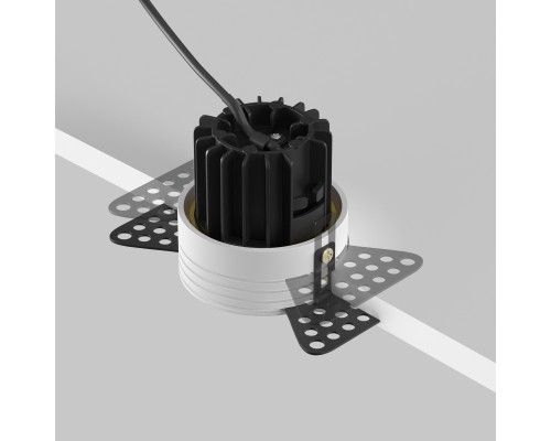 Встраиваемый светильник Technical DL058-7W3K-TRS-BS