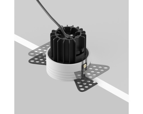 Встраиваемый светильник Technical DL058-7W3K-TRS-B