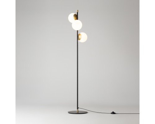 Напольный светильник (торшер) Maytoni MOD048FL-03G