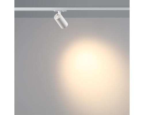 359904 PORT NT26 000 белый Светильник однофазный трехжильный трековый IP20 LED 10W 220-240V 3000К SELENE