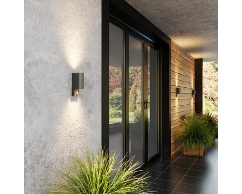 4390/2W HIGHTECH ODL23 561 черный/металл/пвх стойкий к УФ излучению Настенный светильник с датчиком движения IP44 LED GU10 7W MOTTO