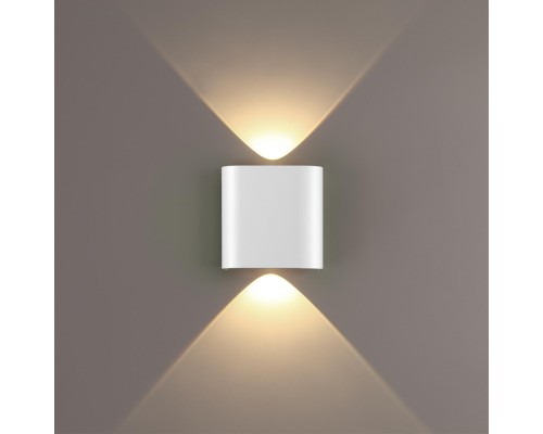 7192/2WL HIGHTECH ODL27 Настенный светильник белый/металл IP20 LED 2W 3000K 220V MAGNUM