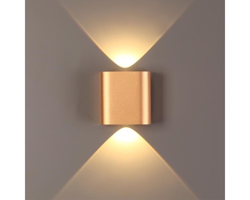4212/2WL HIGHTECH ODL21 000 золот/металл Настен.светильник IP20 LED 2W 241Лм 3000K MAGNUM
