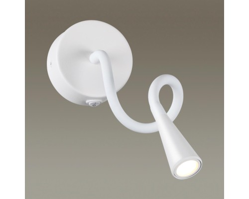 4255/3WL HIGHTECH ODL21 181 белый/металл Настенный светильник выкл на базе IP20 LED 3W 270Лм 3000K ODDS