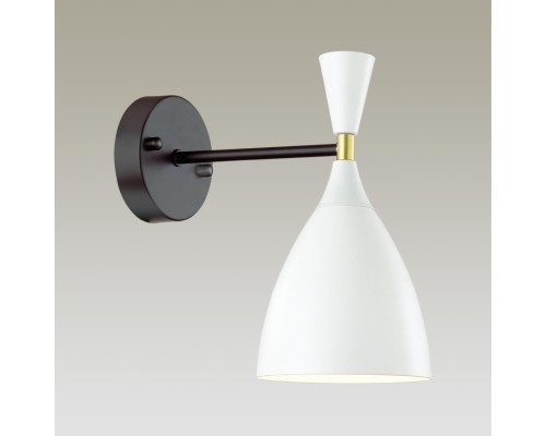 4494/1W MODERNI LN20 000 белый, черный, золотой Бра E14 60W 220V OLIVER