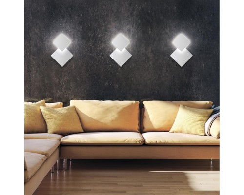 Накладной светодиодный светильник Novotech 357858 Smena белый LED 6 Вт 3000K