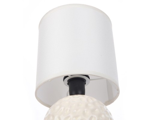 8228/1T MODERNI LN25 000 белый, керамика/текстиль Настольная лампа E14 1*40W 220V MAKOVIA