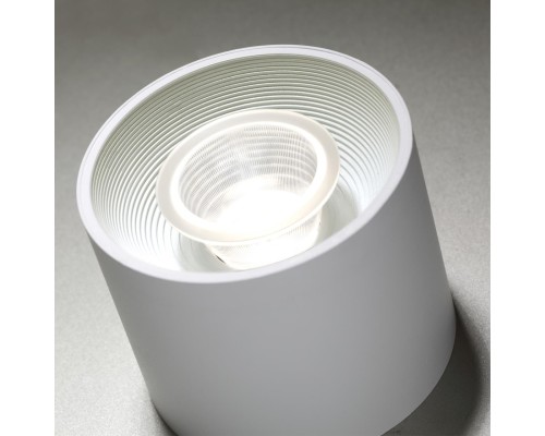 358791 OVER NT21 149 белый Светильник накладной светодиодный IP20 LED 15W 4000K 1600Лм 110-265V BIND