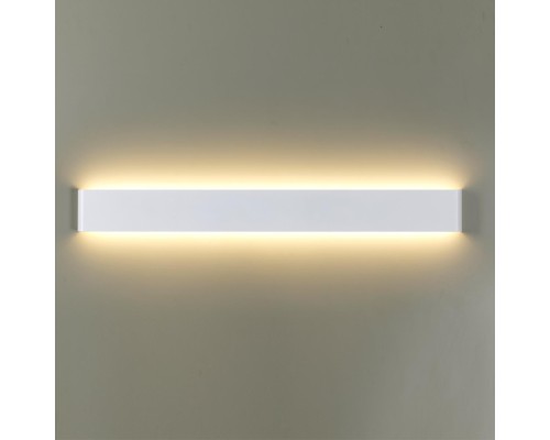 4293/30WL HIGHTECH ODL22 149 белый/металл Настенный светильник IP20 LED 30W 2834Лм 3000K FRAMANT