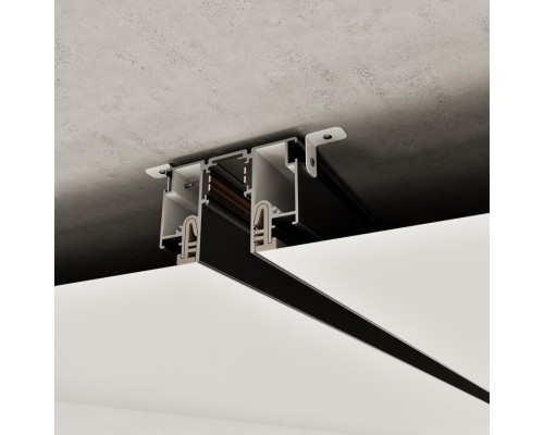 135326 NT25 000 черный Шинопровод для монтажа в натяжной потолок 2м (CLAMP) IP20 48V FLUM