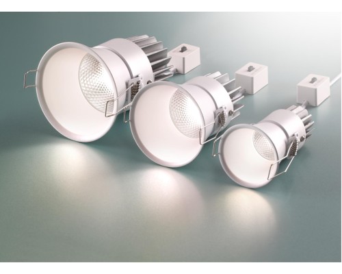 358906 SPOT NT22 белый Встраиваемый светодиодный светильник с переключателем цветовой температуры IP20 LED 3000К\4000К\6000К 7W 220V LANG