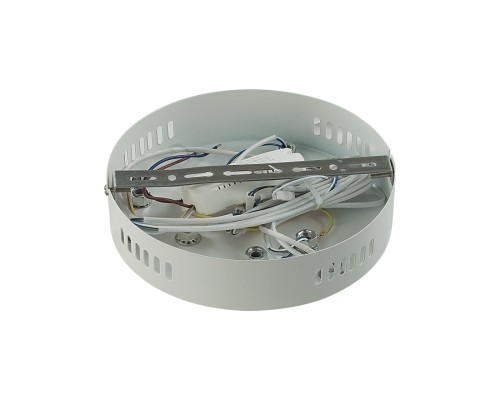 8028/80CL LEDIO LN25 белый/белый, металл/акрил Потолочный светильник с ПДУ LED 80W 3000-6000К 220V OSAKA