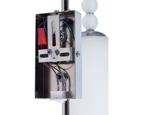 8270/1W NEOCLASSI хром/белый, металл/стекло Бра Е14 1*40W 220V TRACY