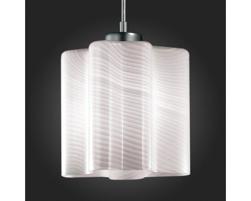 SL117.503.01 Светильник подвесной ST-Luce Серебристый/Белый с полосками E27 1*60W ONDE