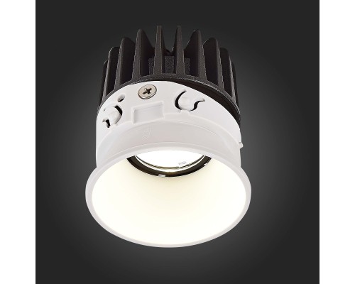 ST850.508.07 Светодиодный модуль SMART Белый LED 1*7W 2700K-6500K 560Lm Ra90 36° IP20 D69xH75 220-24 SHIFT