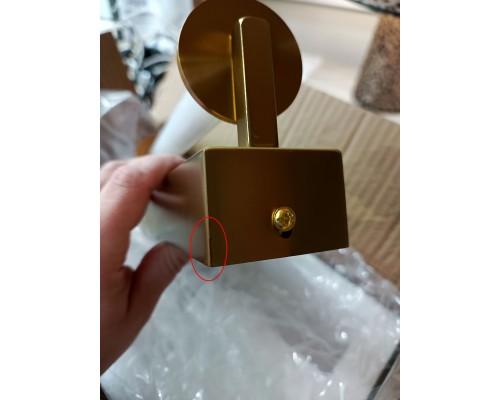 utsenka-SL6224.301.01 Светильник настенный ST-Luce Латунь/Прозрачный LED 1*8W 4000K BAMBOO