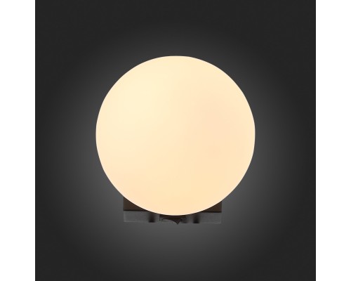 SL1581.401.01 Светильник настенный ST-Luce Черный/Белый LED 1*5W 3200K BOTELLI