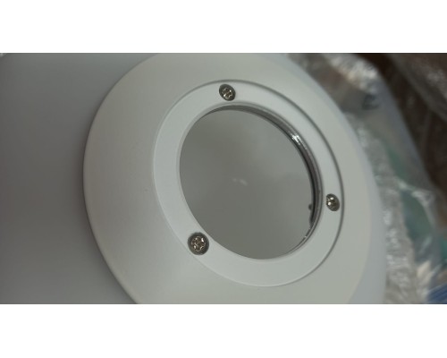 utsenka-SL6129.504.01 Светильник настольный ST-Luce Белый/Белый E27 1*60W NORDIC