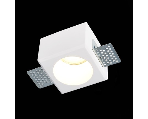 ST252.508.01 Св-к встр. из гипса Белый GU10 1*50W  IP20 L80xW80xH52 180-240V Без ламп Встраиваемые светильники