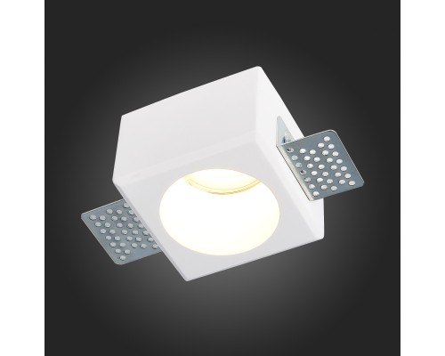 ST252.508.01 Св-к встр. из гипса Белый GU10 1*50W  IP20 L80xW80xH52 180-240V Без ламп Встраиваемые светильники