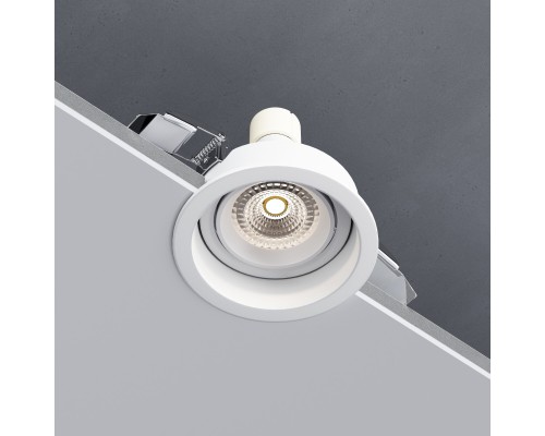 Светильник встраиваемый Tune белый 25014/01
