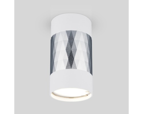 Накладной точечный светильник DLN110 GU10