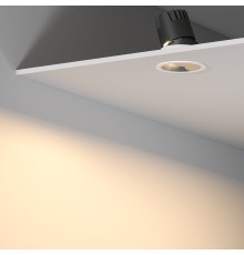 Точечный светодиодный светильник 10W 3000K белый/хром 25090/LED