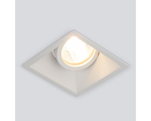 Встраиваемый точечный светильник 6070 MR16 WH белый