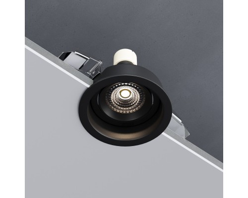 Светильник встраиваемый Tune черный 25014/01